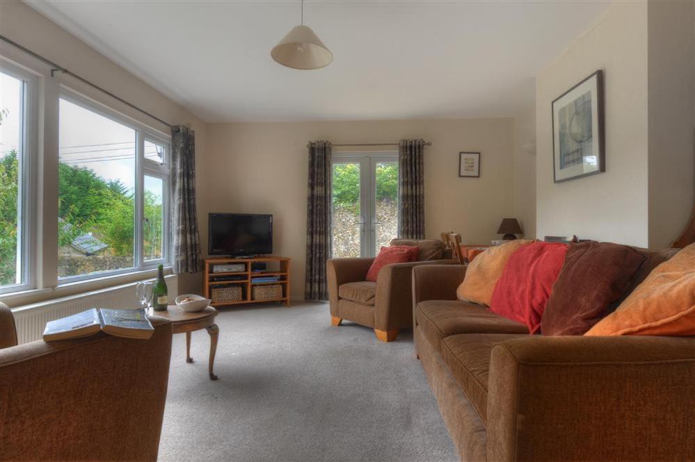 Strathaven Villa Uplyme Bagian luar foto